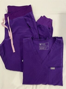 FIGS Scrub Set Medium